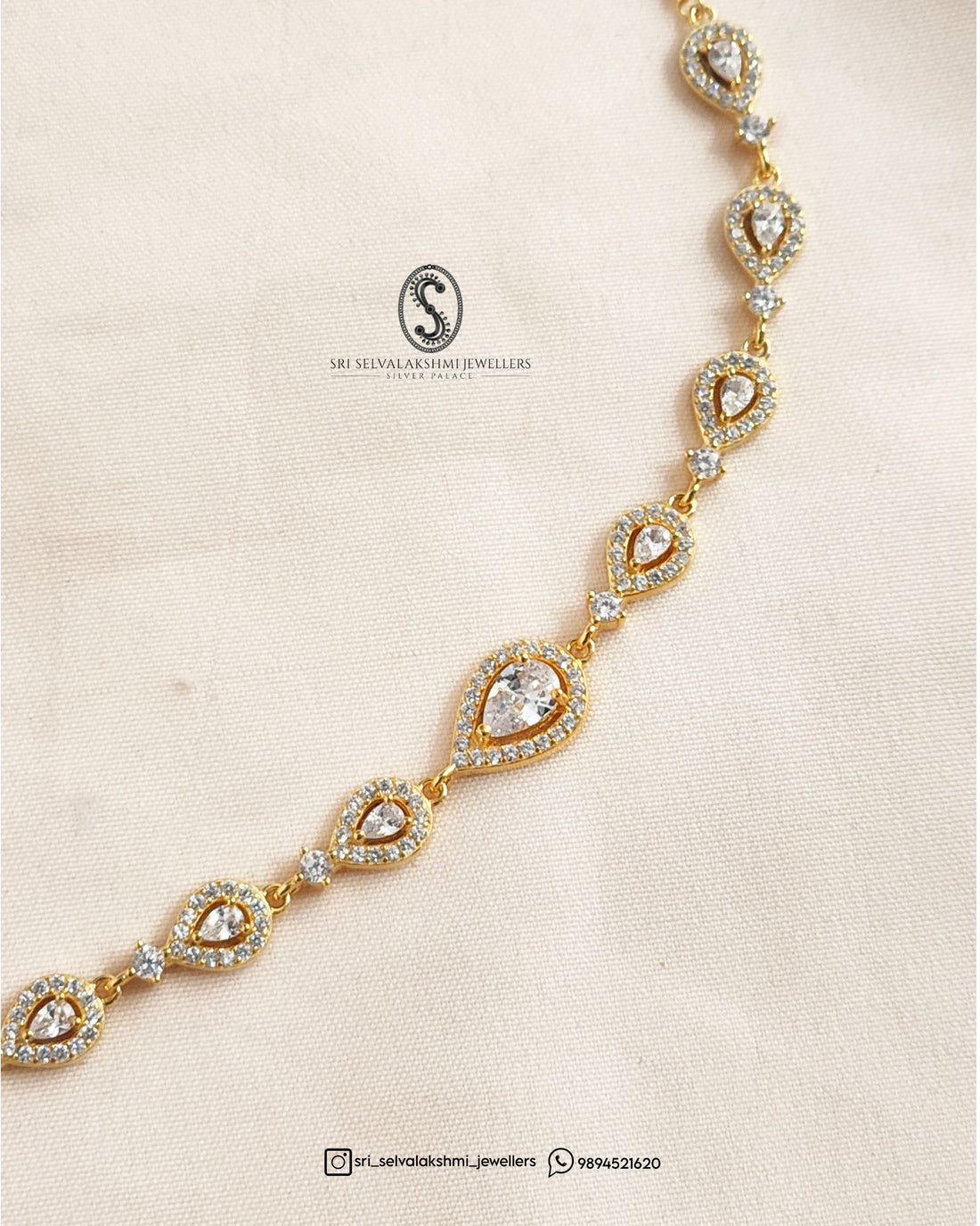 Lightweight Diamond Inspired Silver Necklace Earrings 303