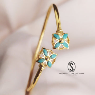 Turquoise Gold Coated Silver Felxi Bracelet