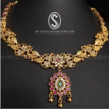 Peacock crepe Silver Kemp necklace